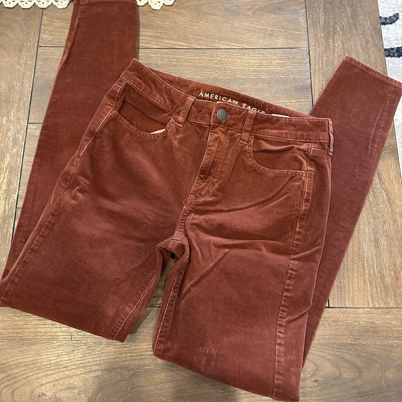 American Eagle Outfitters Denim - American Eagle Outfitters Women's Corduroy Jeans - Rust